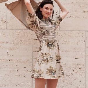 Hill House Equestrian Vivi